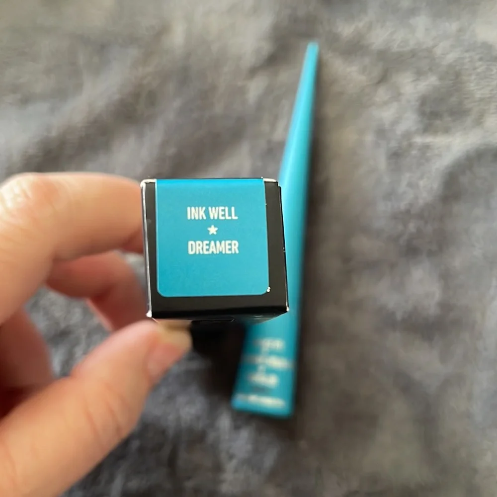 Kat Von D Ink Well Long-Wear Matte Eyeliner Dreamer